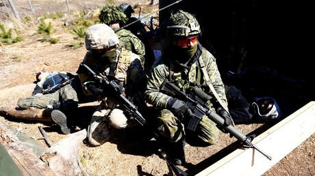 Italian troops of the NATO eFP battle group attend a joint exercise with the Latvian National Guard © Ints Kalnins