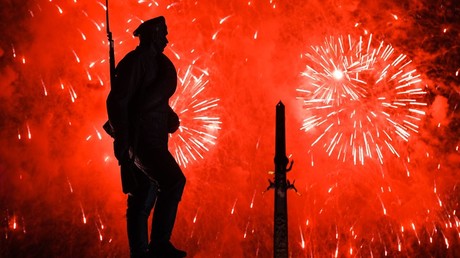 Victory Day fireworks at Poklonnaya Hill in Moscow © Vladimir Astapkovich